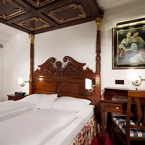 Otel King's Center Superior ***
